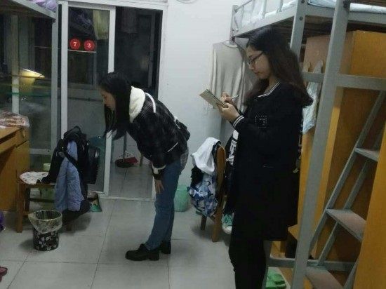 新葡的京集团8814顺利开展研究生消防安全检查